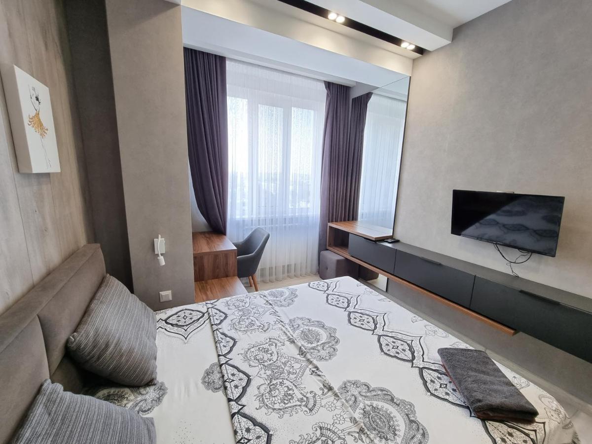 Diplomat The Best Ultra Central Apartaments Chisinau Exterior foto